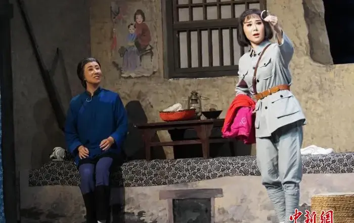 国家艺术基金资助项目吕剧《苦菜花》巡演进校园活动在山东德州举办