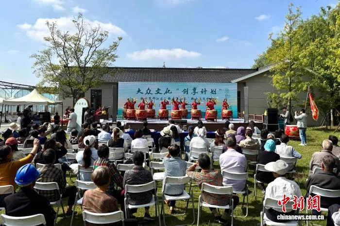 (乡村行·看振兴)江苏邗江“新北湖小志”展演:以新大众文艺探索乡村振兴新路径