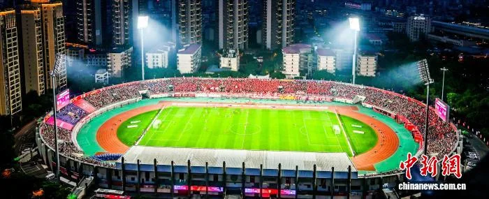 重庆铜梁加快建设西部足球城 重点做好“四件事”